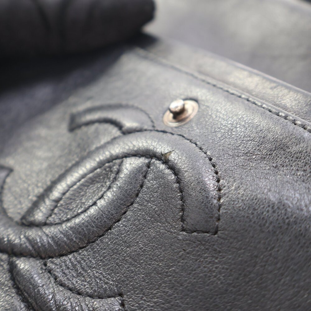 Chanel Medium Patent Classic Double Flap Bag - Picture 14 of 16